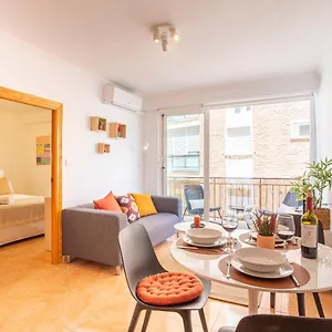 https://apartamento-santa-marta-5-mlaga.hotelsinnerja.org